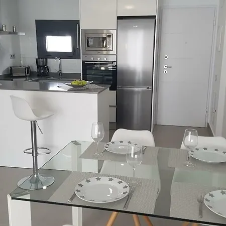 Lamar Ii Apartment *
